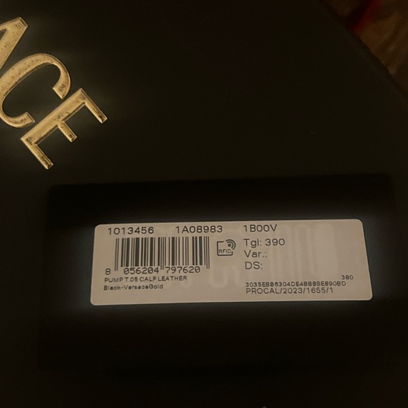 Versace Black Box - Picture 4 of 6